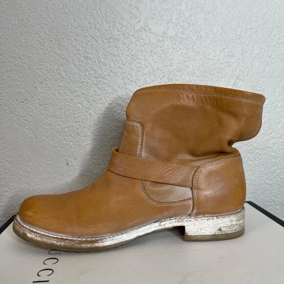Frye Veronica Tan Leather Motorcycle Ankle Boots Buckle Pull On Women's Size 9 B - Picture 5 of 10